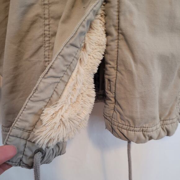 Hollister Women's Hooded Parka Jacket - Gray - Picture 5 of 13